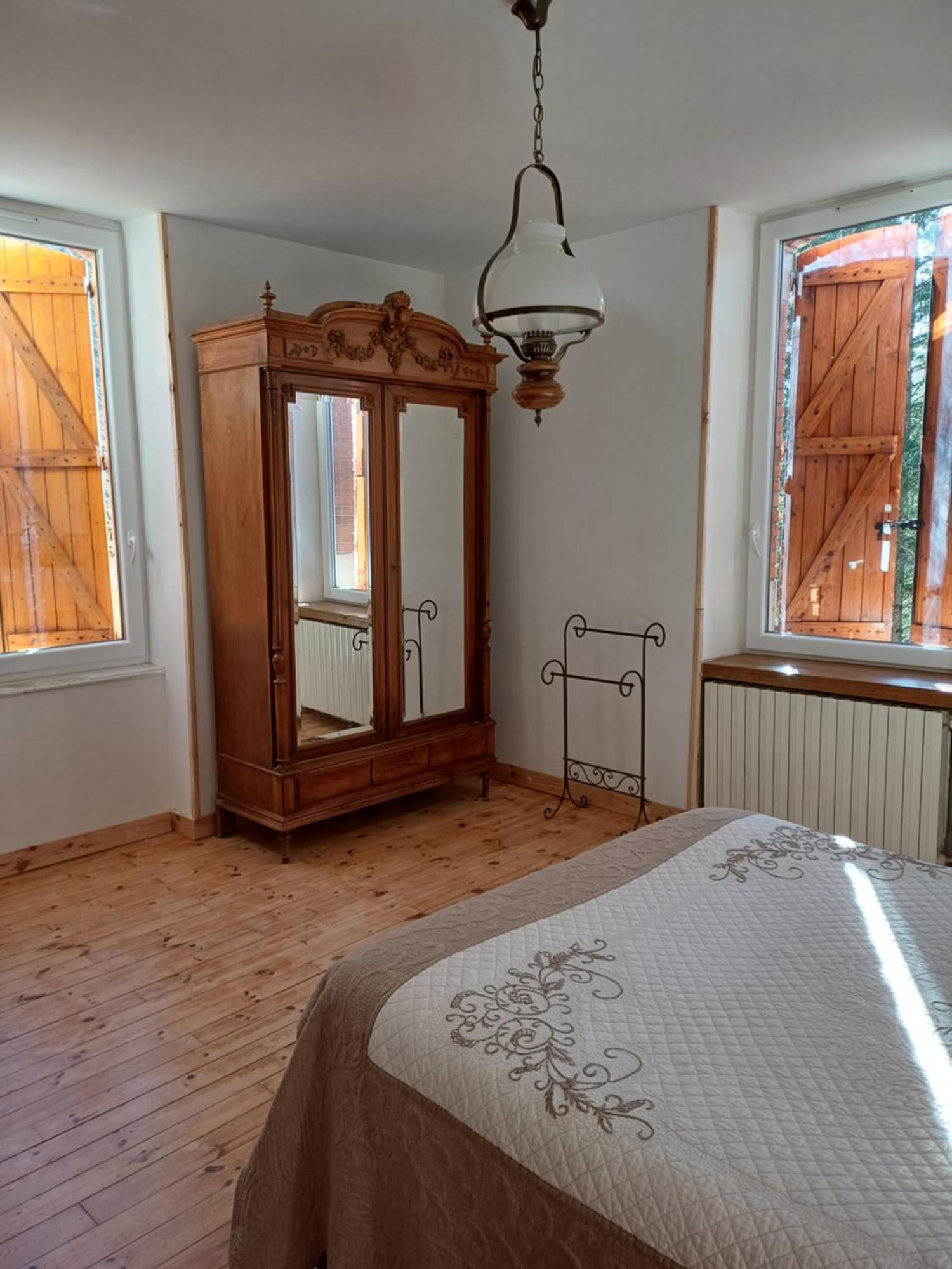 E Lu Chantauziau La Monnerie-le Montel Экстерьер фото